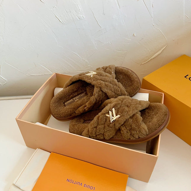 LV BLISS COMFORT MULE IN CHOCOLATE BROWN SHEARLING