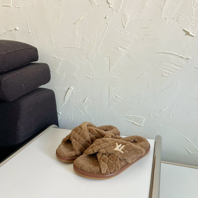 LV BLISS COMFORT MULE IN CHOCOLATE BROWN SHEARLING