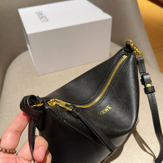 LOE 22 PUZZLE FOLD POUCH IN BLACK NAPPA CALFSKIN