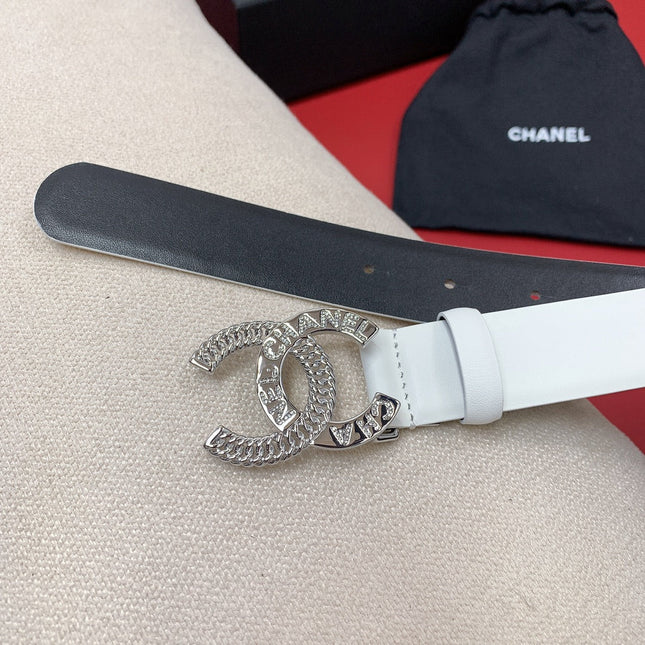 CC MEDIUM 30 MM BELT WHITE CALFSKIN SILVER HARDWARE WITH LETTER