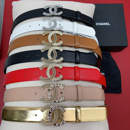 CC MEDIUM 30 MM BELT GOLD CALFSKIN GOLD HARDWARE WITH LETTER