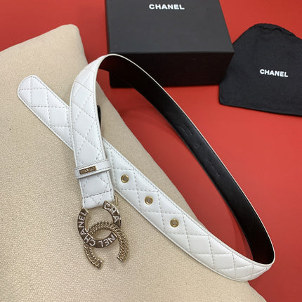 CC MEDIUM 30 MM BELT WHITE EMBROIDERED CALFSKIN GOLD HARDWARE WITH LETTER