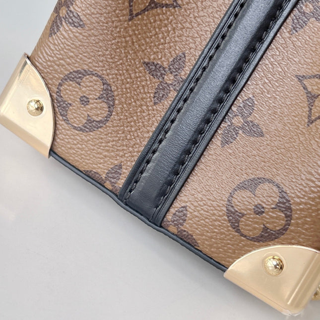 NOE PURSE 11.5 NANO CHARM BROWN MONOGRAM REVERSE CANVAS