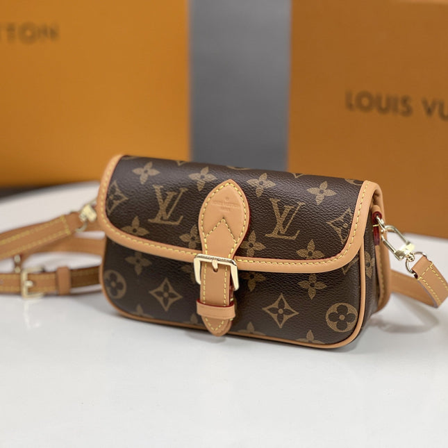 NANO DIANE 19 IN BROWN MONOGRAM CANVAS AND LEATHER TRIM
