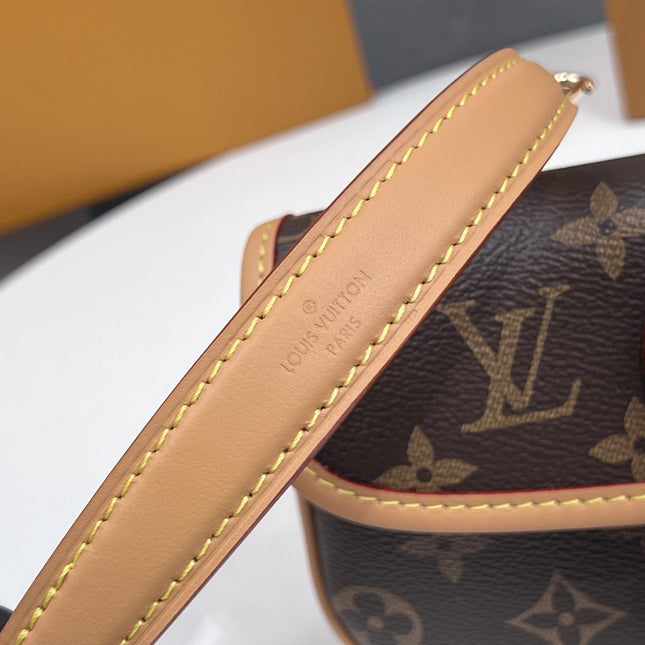 NANO DIANE 19 IN BROWN MONOGRAM CANVAS AND LEATHER TRIM