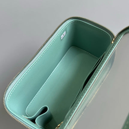 CC Vanity Case Pearl 17cm Aqua Blue Lambskin Gold hardware