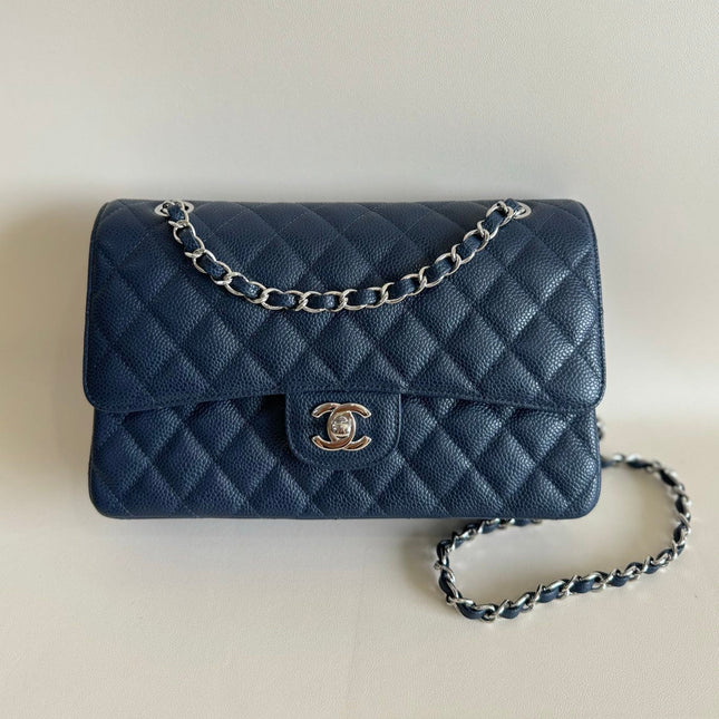 CC CLASSIC FLAP BAG 25 IN NAVY BLUE GRAINED CALFSKIN SILVER HARDWARE