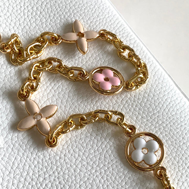 CAPUCINES BB 27 IN WHITE MIX PINK AND BEIGE TAURILLON GOLD HARDWARE