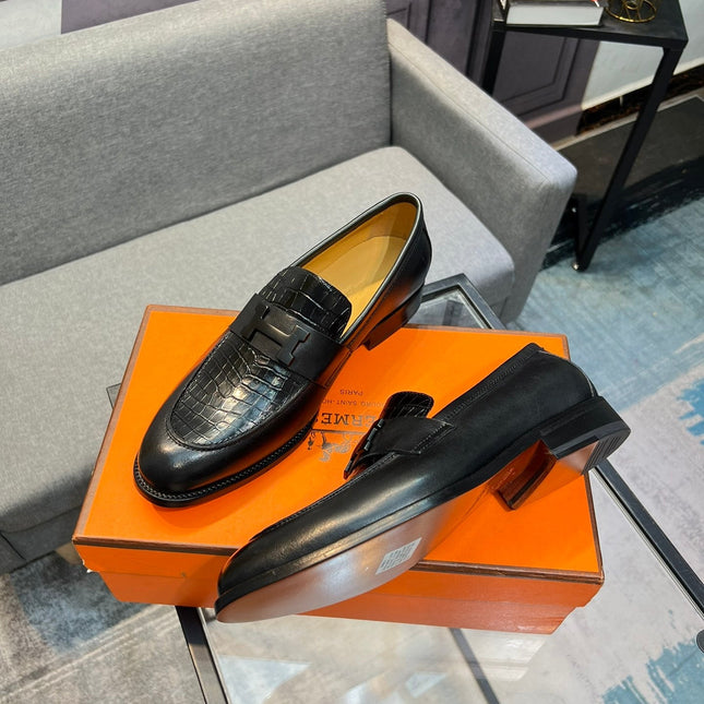 HM PARIS LOAFER BLACK CALFSKIN WITH CROCODILE MOTIF