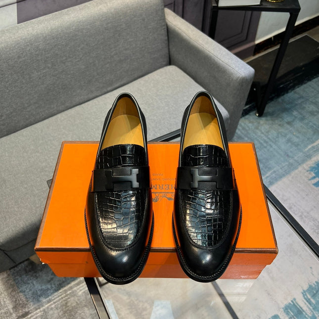 HM PARIS LOAFER BLACK CALFSKIN WITH CROCODILE MOTIF