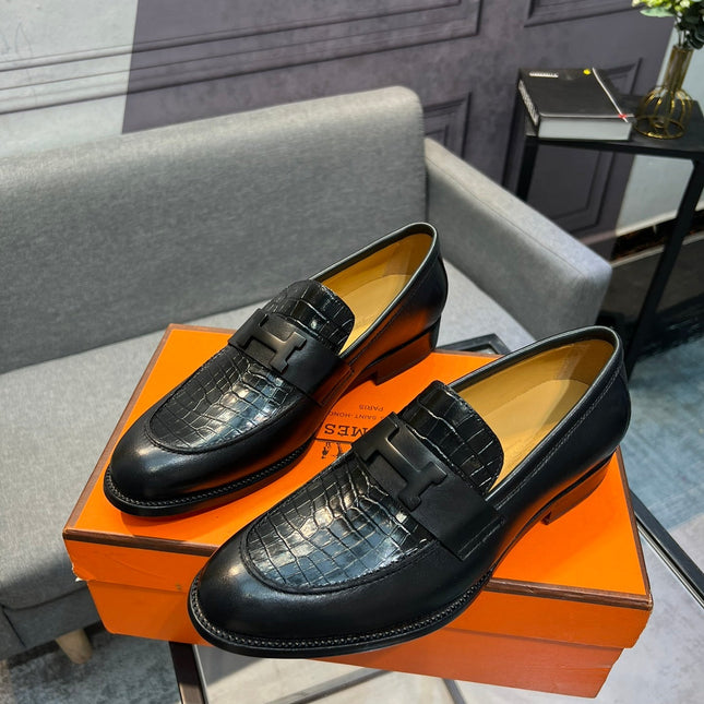 HM PARIS LOAFER BLACK CALFSKIN WITH CROCODILE MOTIF
