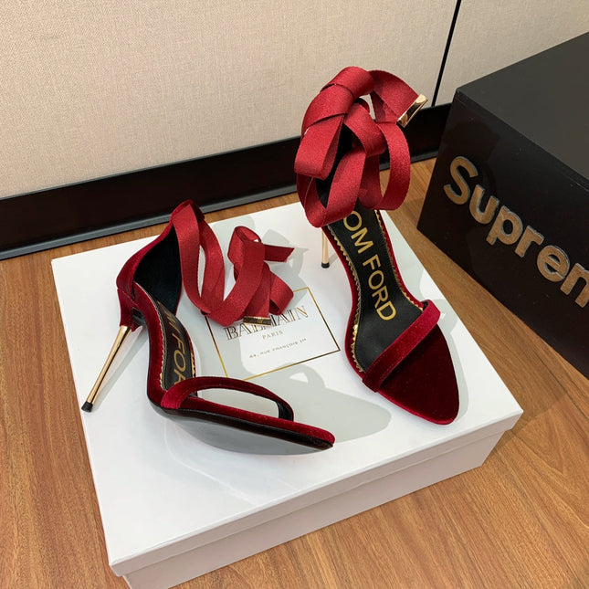 ANKLE SANDAL 10 CM IN CRIMSON RED VELVET AND SILK