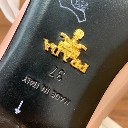 LACE-UP HIGH SHOES IN PALE PINK GLOSSY CALFSKIN