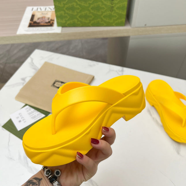 THONG PLATFORM IN BRIGHT YELLOW IMPORTED TPU
