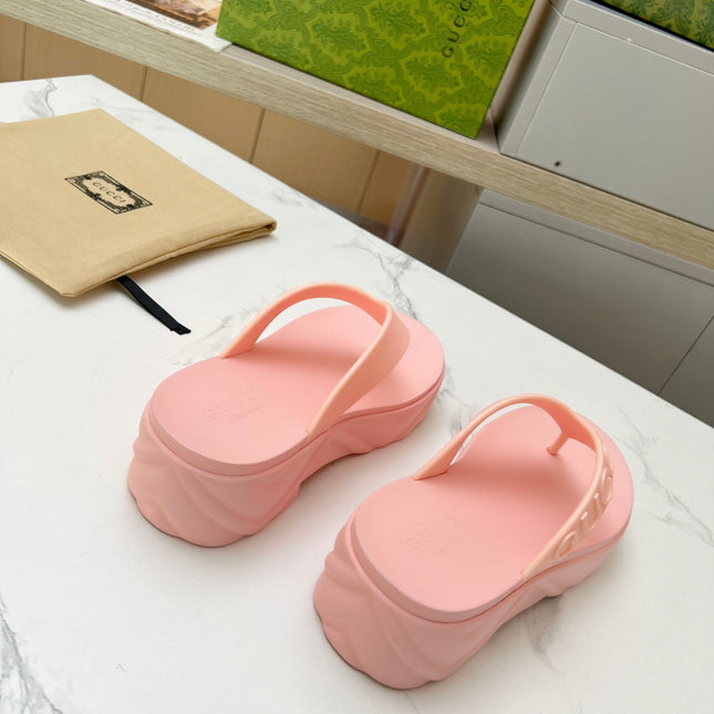 THONG PLATFORM IN LIGHT PINK IMPORTED TPU