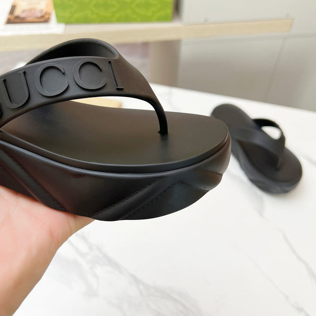 THONG PLATFORM IN BLACK IMPORTED TPU