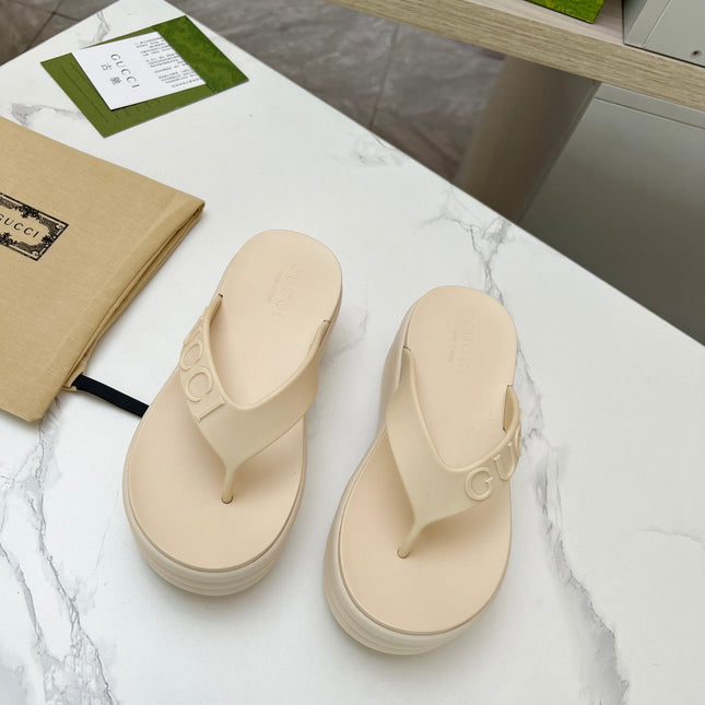 THONG PLATFORM 5 CM IN BEIGE CREAM IMPORTED TPU