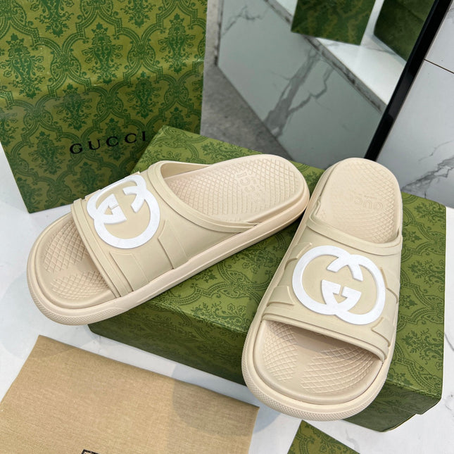 PLATFORM SLIPPERS IN SAND BROWN IMPORTED TPU
