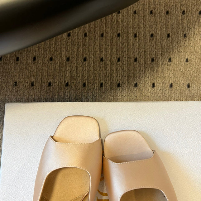 CD TRIBALES PUMPS IN BEIGE SATIN AND CALFSKIN