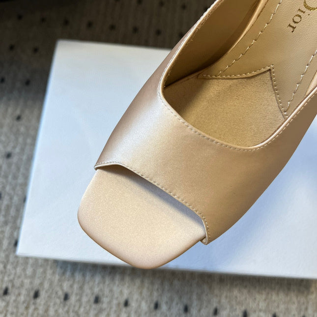 CD TRIBALES PUMPS IN BEIGE SATIN AND CALFSKIN