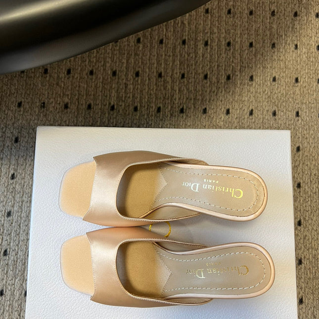 CD TRIBALES PUMPS IN BEIGE SATIN AND CALFSKIN