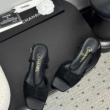 CC HIGH HEELS IN BLACK QUILTED SUEDE