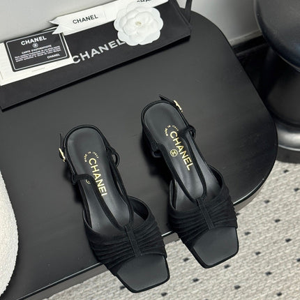 CC HIGH HEELS IN BLACK QUILTED SUEDE