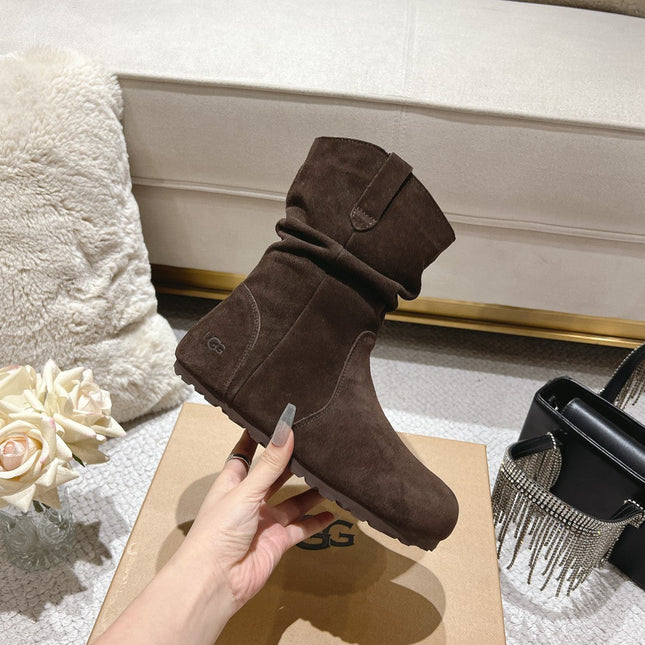 ANKLE BOOT IN HICKORY BROWN SUEDE