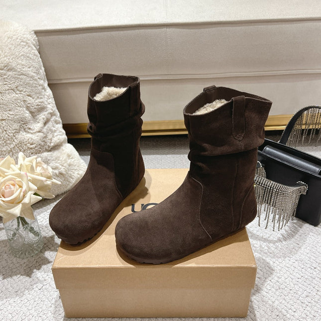 ANKLE BOOT IN HICKORY BROWN SUEDE