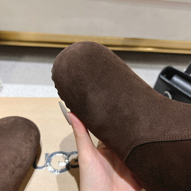ANKLE BOOT IN HICKORY BROWN SUEDE