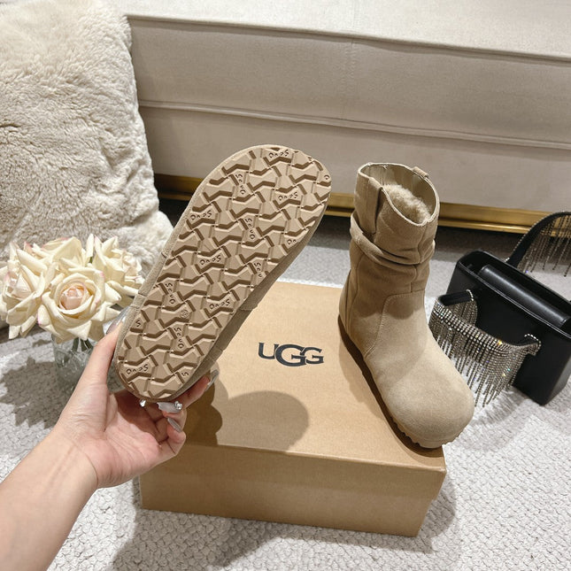 ANKLE BOOT IN TAN BROWN SUEDE