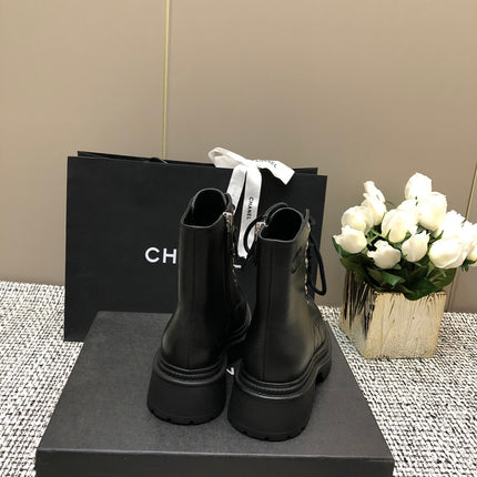 SHORT BOOTS BLACK LAMBSKIN