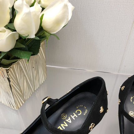 MARY JANE BLACK SUEDE AND LAMBSKIN ATTACH METAL