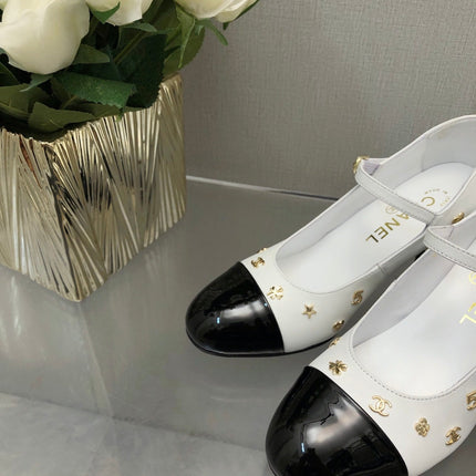 MARY JANE WHITE MIX BLACK LAMBSKIN ATTACH METAL