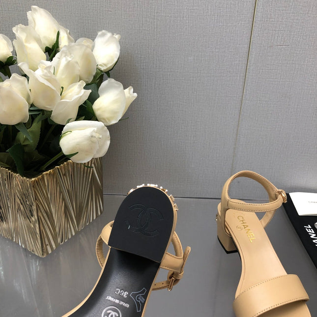 BLOCK HEEL 5 CM SANDAL IN SAND BROWN LAMBSKIN