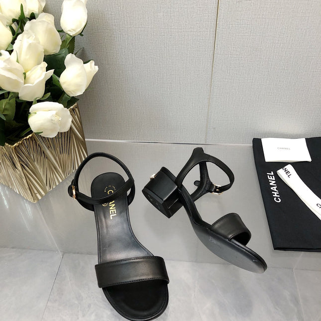 BLOCK HEEL 5 CM SANDAL IN BLACK LAMBSKIN