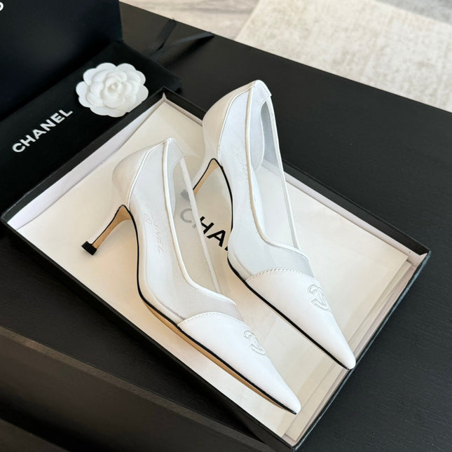 MESH LOGO HEELS IN WHITE LAMBSKIN