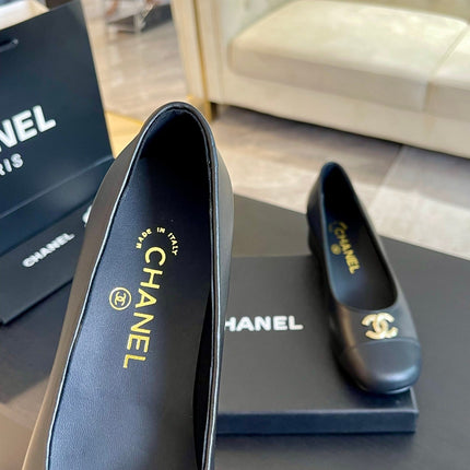 CC PUMP BLACK CALFSKIN