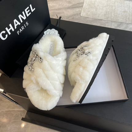 WHITE FUR CROSS STRAP SLIPPERS