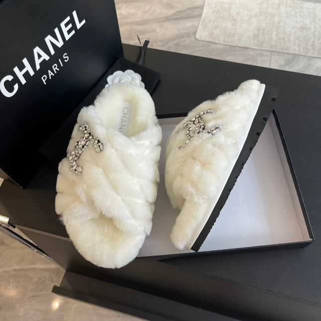 WHITE FUR CROSS STRAP SLIPPERS