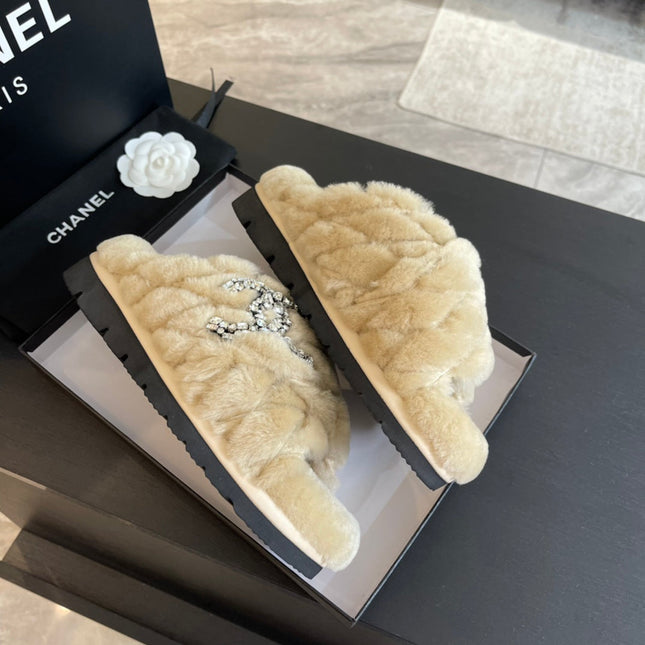 BEIGE CREAM FUR CROSS STRAP SLIPPERS