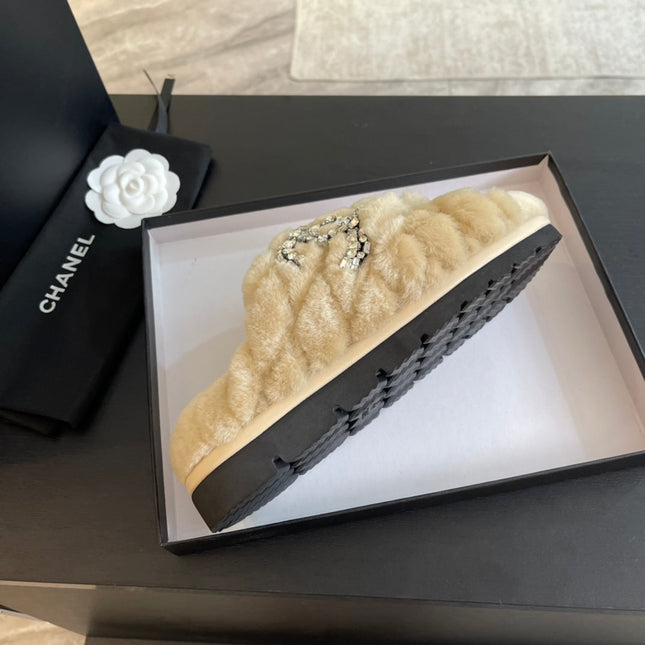 BEIGE CREAM FUR CROSS STRAP SLIPPERS