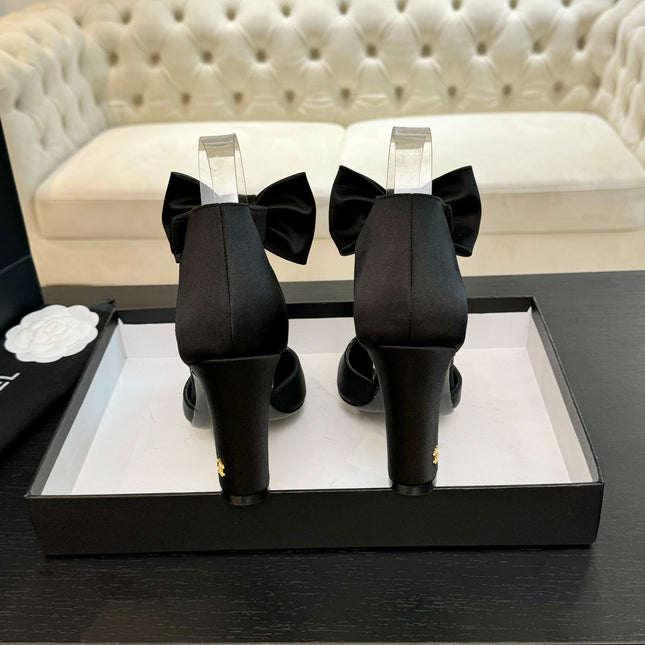 HIGH MARRY JANE IN BLACK SATIN