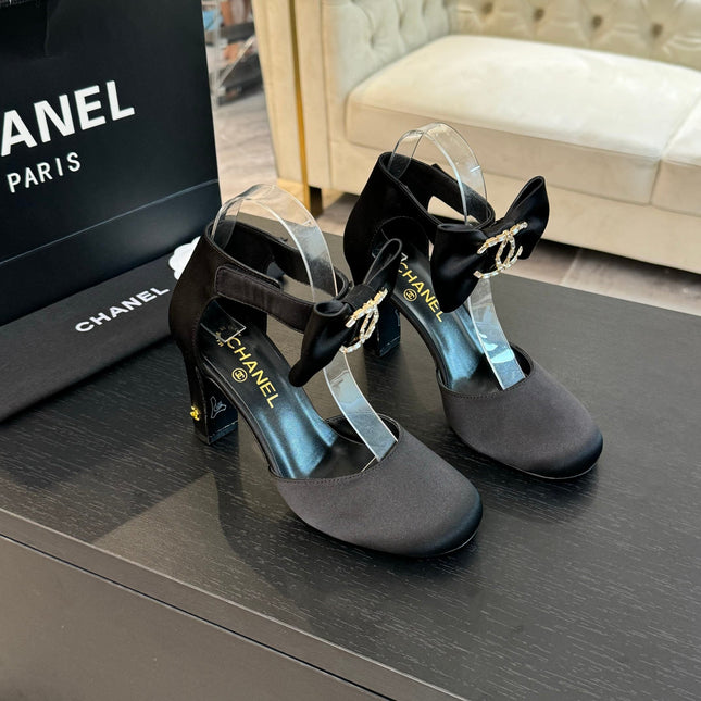 HIGH MARRY JANE IN BLACK SATIN