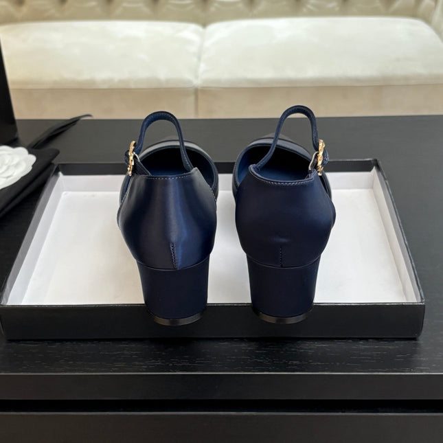 BLOCK HEEL SLINGBACKS IN NAVY BLUE MIX BLACK SILK FABRIC