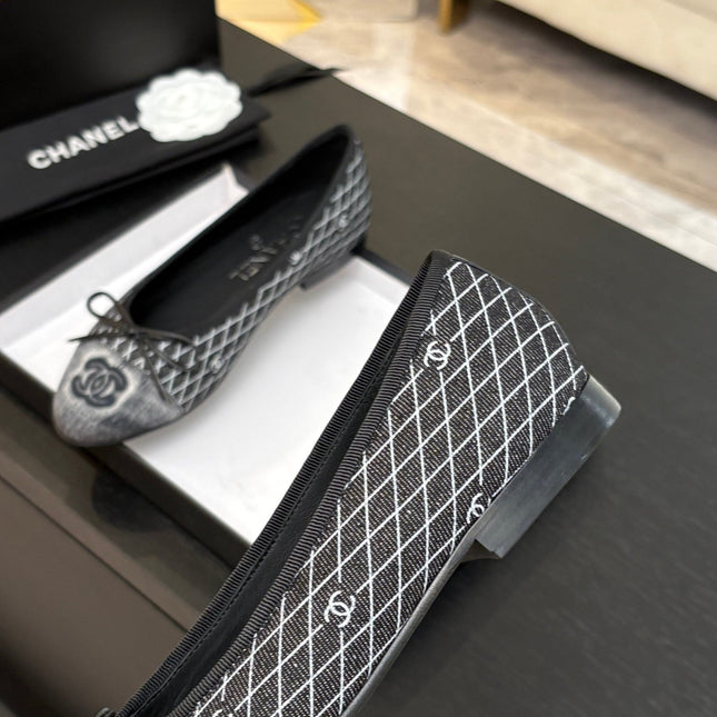 BALLET FLATS IN CHARCOAL BLACK MONOGRAM DENIM