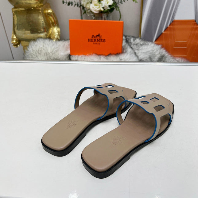 FLATFORM SANDAL LIGHT GRAY CALFSKIN