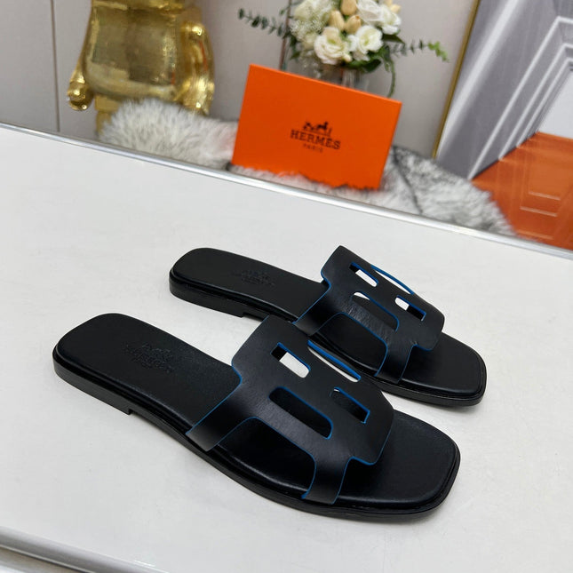 FLATFORM SANDAL BLACK CALFSKIN