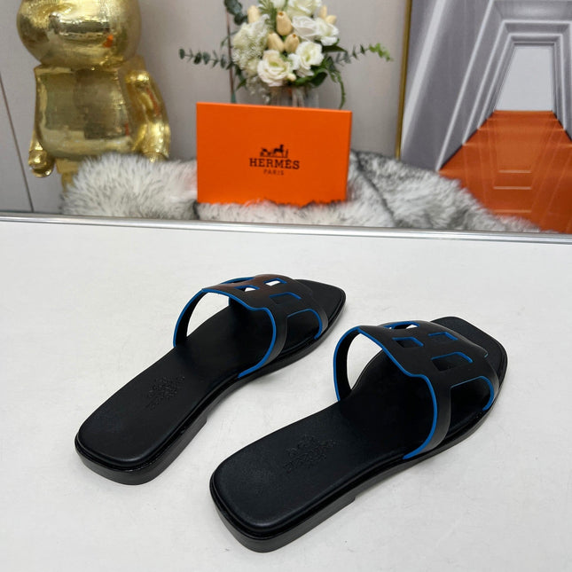 FLATFORM SANDAL BLACK CALFSKIN