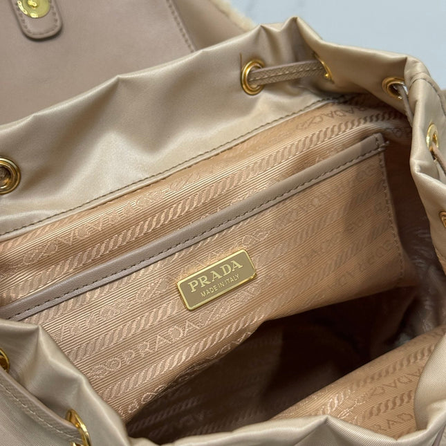 BACKPACK 25 IN BEIGE PARACHUTE FABRIC AND RABBIT FUR